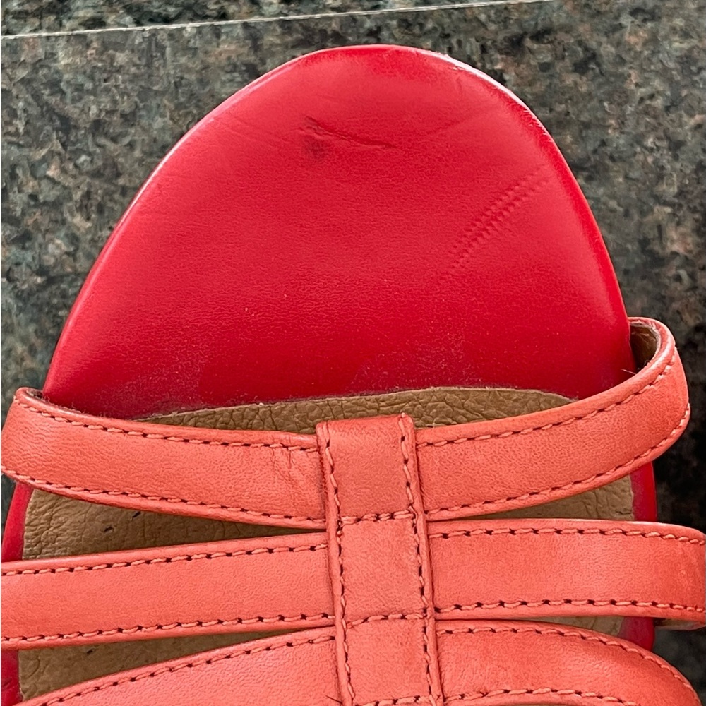 Clark’s Wedge Sandal - Coral color - sz 11 - Picture 4 of 6